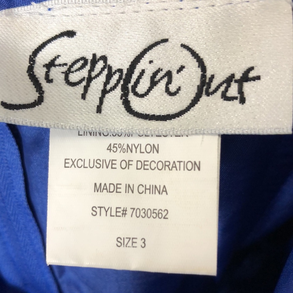 SOLD Steppin’ Out Homecoming dress - Picture 10 of 11